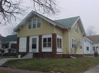 428 N 3rd St, Monmouth, IL 61462