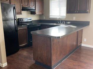 3656 Village Ave #3, Eugene, OR 97402