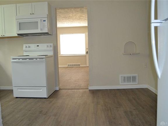 5th image of 2112 Catalpa Dr