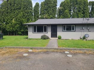 2095 Lewis River Dr, Woodland, WA 98674