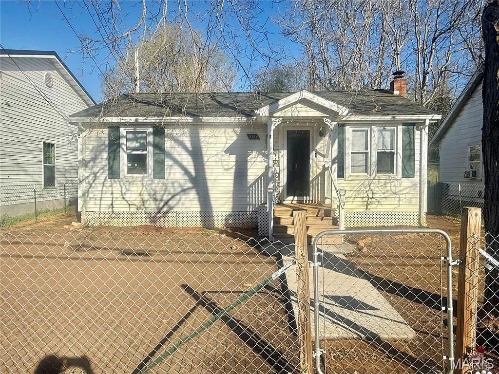 3151 Highway 221 photo 1