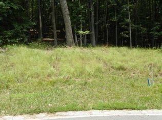 212 N Taube Ln, Oak Ridge, TN 37830