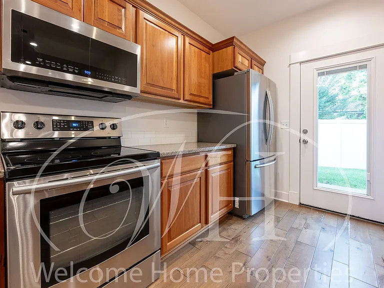 22 NE Hadley Way — Photo 15