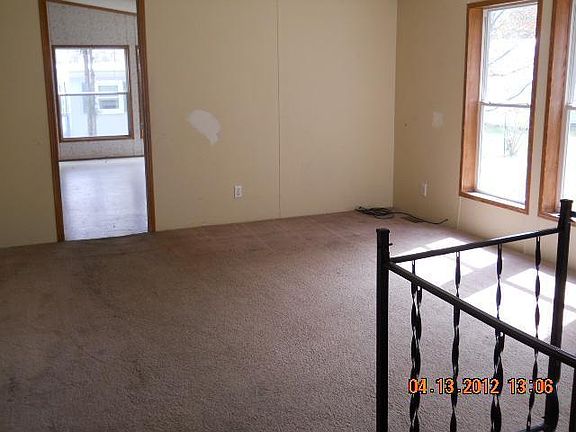 3rd image of 6765 W Ann St