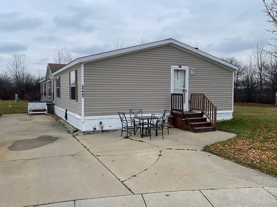1st image of 4139 Boysenberry Ln