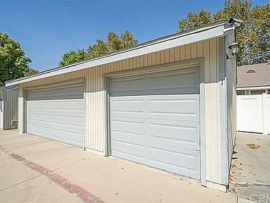 1965 Coulston St #1 — Photo 19