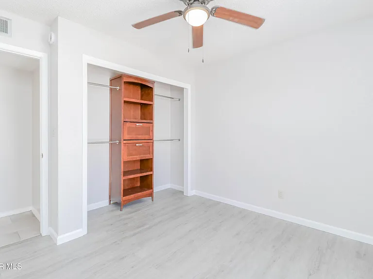 11052 Middledale St — Photo 24