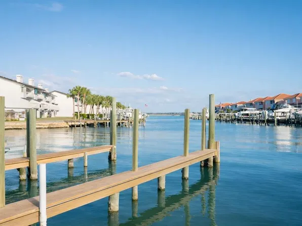 1591 Gulf Blvd APT 203S, Clearwater, FL 33767