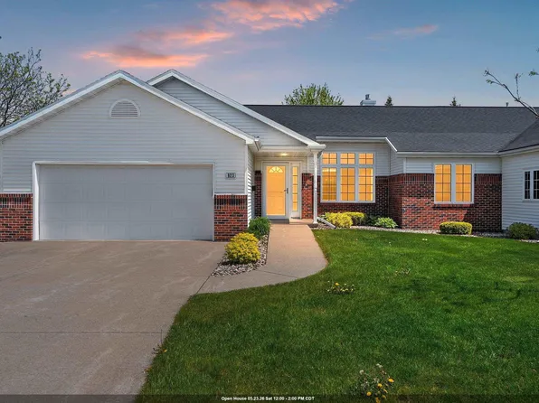 923 W Windtree Dr, Appleton, WI 54914