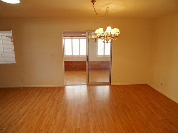 5th image of 4643 E Carmel Ave