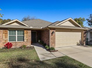 8410 Sussex St, White Settlement, TX 76108