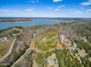 Lake Front Dr, Dandridge, TN 37725