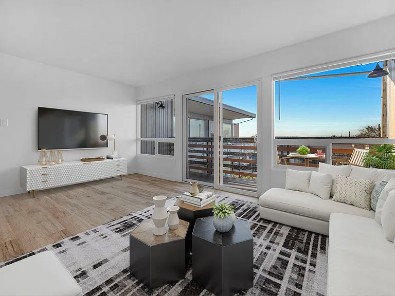 Tara Apartments — Photo 8