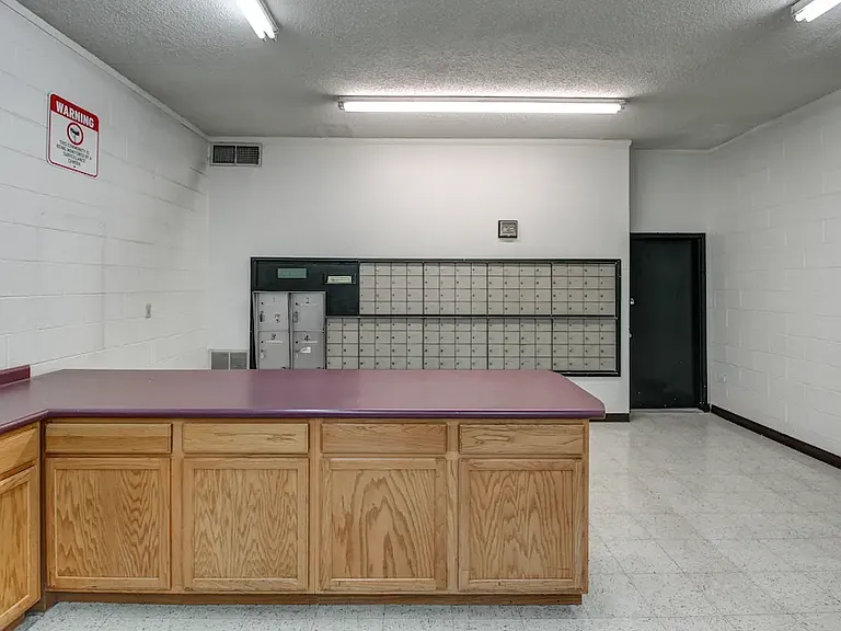 Sunset Rill Apartments — Photo 1