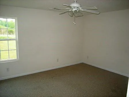 129 Farm View Ln — Photo 14