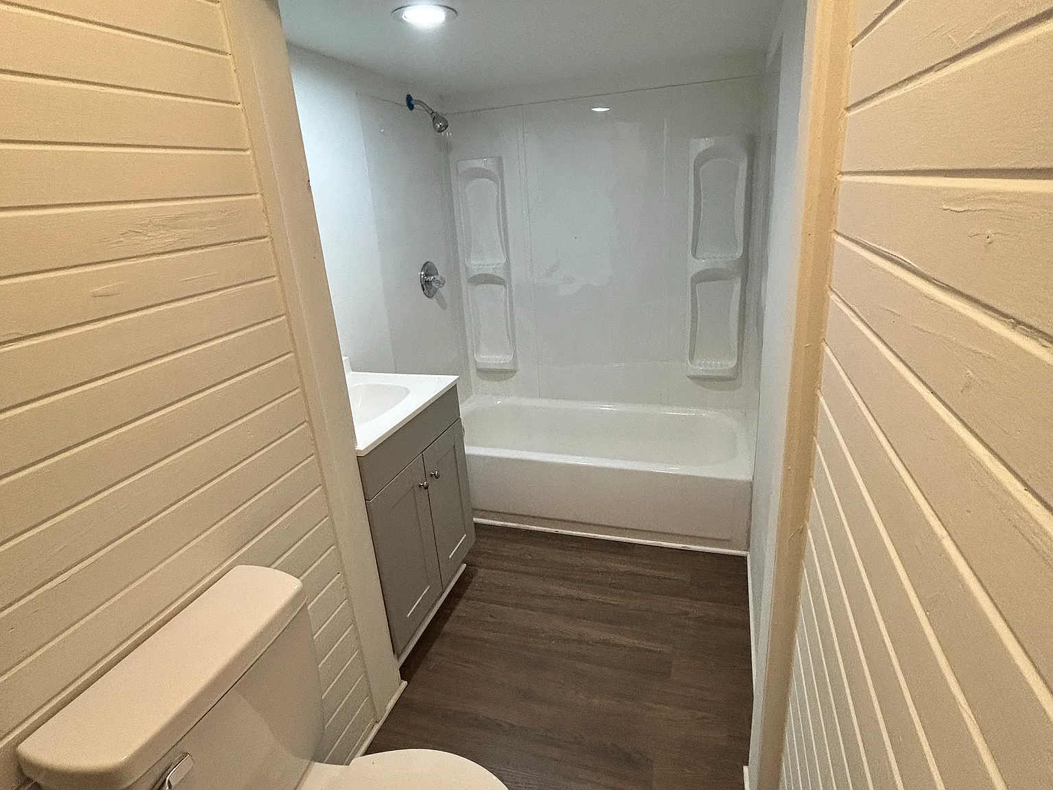 2 bed, 1712 sqft, $1,375 — Photo 4