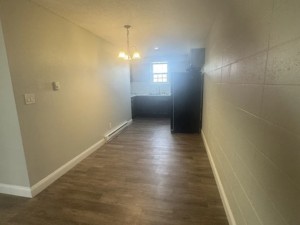 7 E Rodney Dr #5