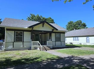 924 W Locust Ave, El Dorado, KS 67042