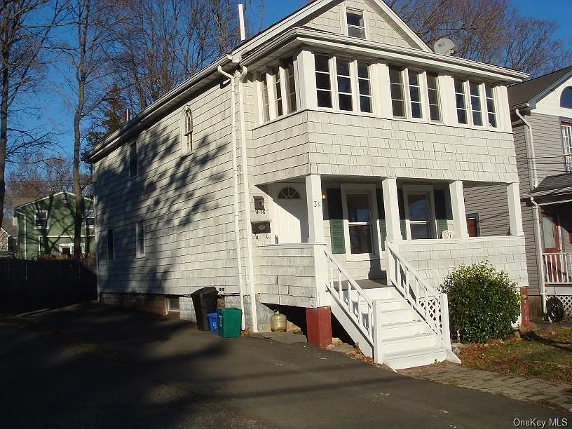 34 E Catherine St photo 1