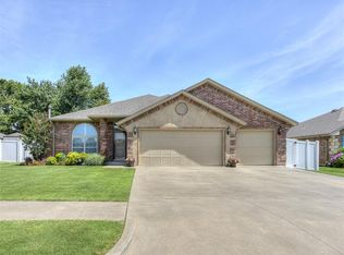 1495 SE 16th Pl, Newcastle, OK 73065