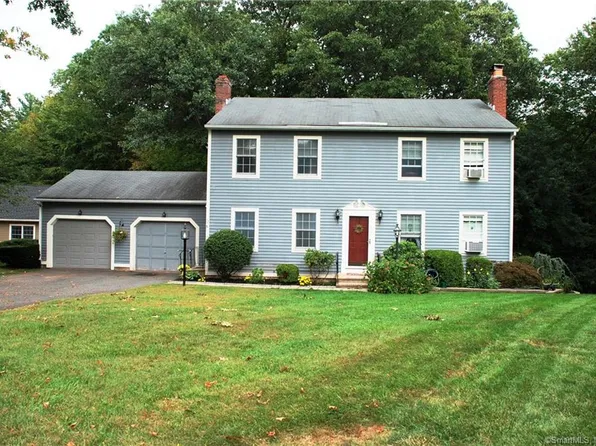 72 Kingfisher Cir, South Windsor, CT 06074