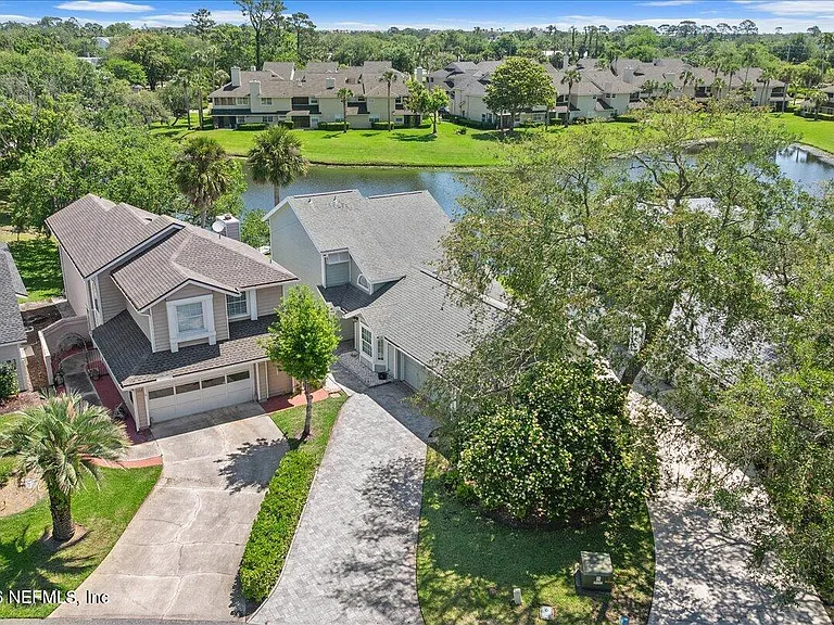 107 Island Dr — Photo 4
