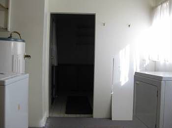 4th image of 1455 Roberts Dr