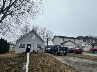 356 Greenwood St, Clay, MI 48001