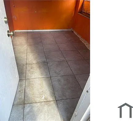 1334 NW 41st St — Photo 1