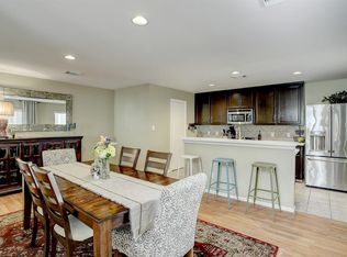1712 Bevis St, Houston, TX 77008