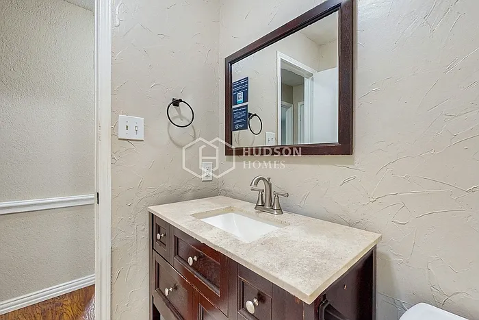 7320 Windhaven Rd — Photo 18