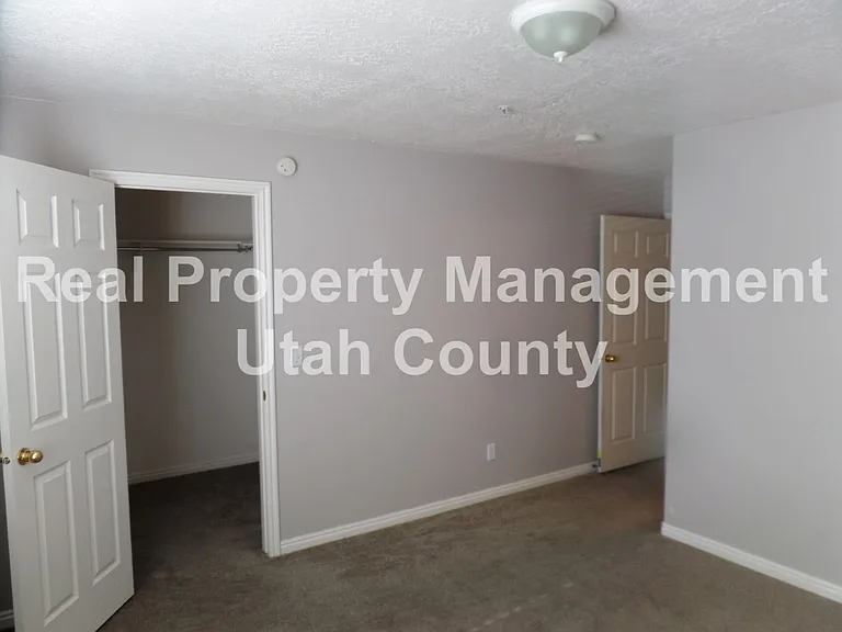 3397 E Ridge Route Rd #6 — Photo 5