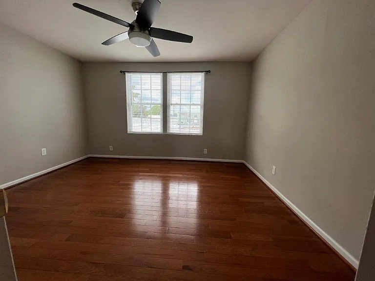7320 Montgomery Rd — Photo 29
