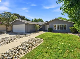 2870 Smoke Tree Cir, Stockton, CA 95209