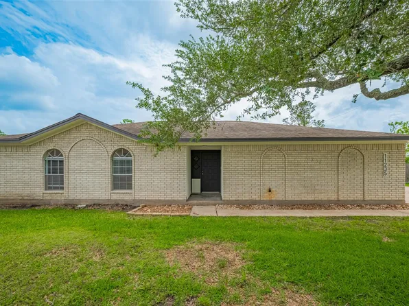 11235 Fm 1764 Rd, Santa Fe, TX 77510