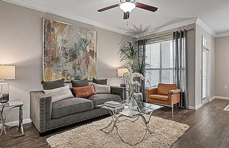 The Palms at Clear Lake Apartments — Photo 32