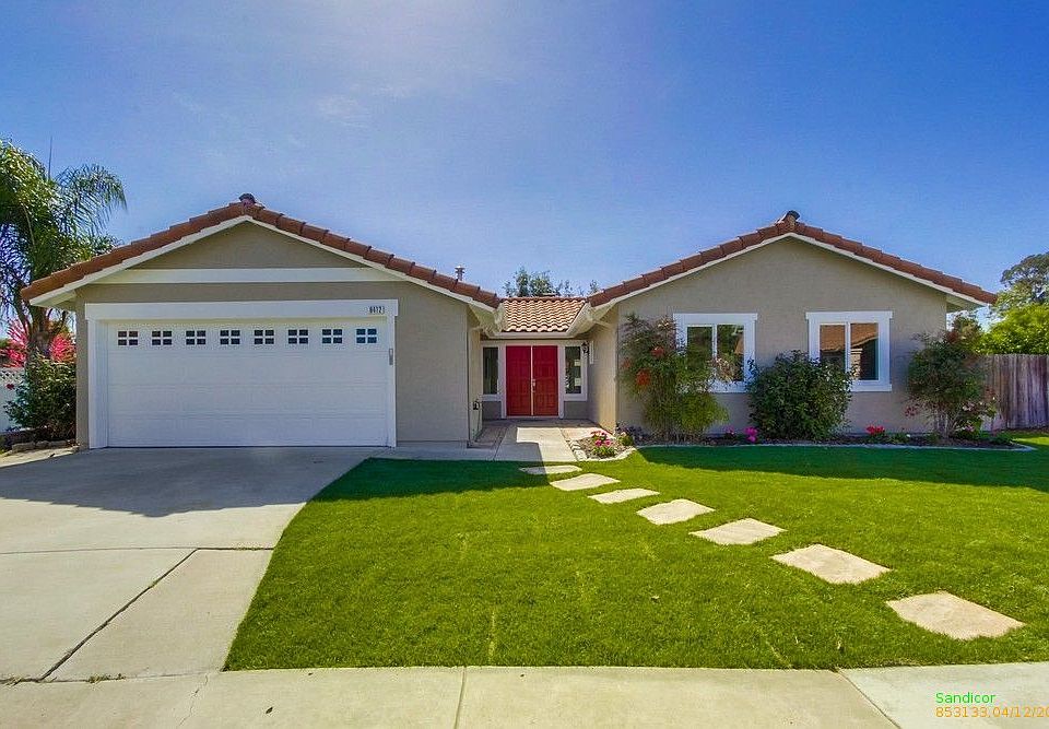 1st image of 9412 Calle Del Lago