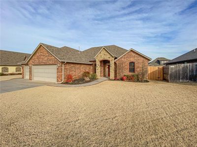 2136 Redbud Creek Ave, Yukon, OK, 73099