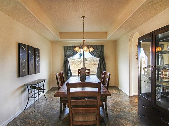 4th image of 1029 S Whistler Ct