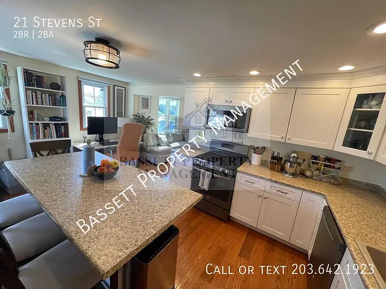 21 Stevens St — Photo 7