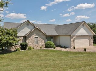 4400 Dockray Dr, Nashport, OH 43830