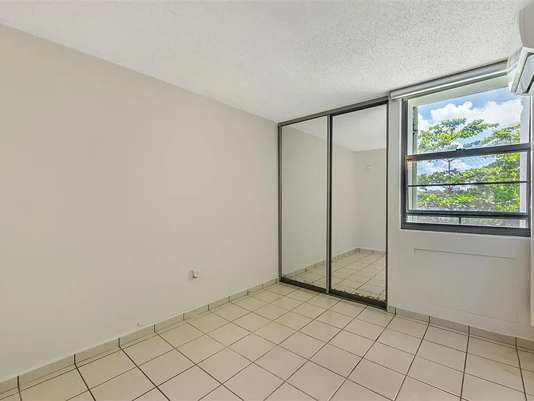 37 Cond Atrium Park Regina Marina #408C — Photo 11