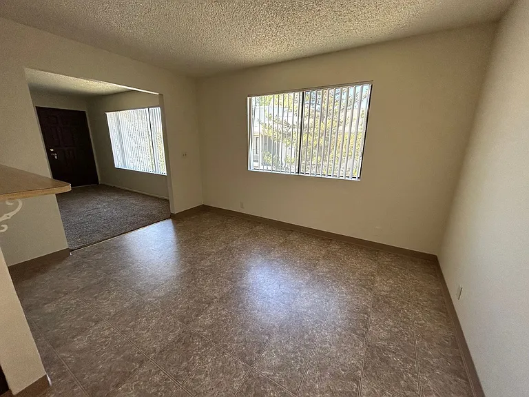 951 Jamieson Ct — Photo 1