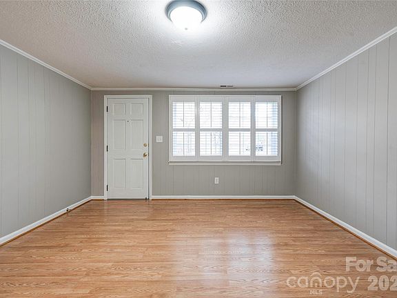 4th image of 4064 Mount Gilead Church Rd