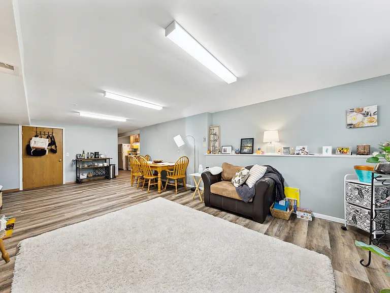 2550 Moundsview Dr #GARDEN LEVEL — Photo 4