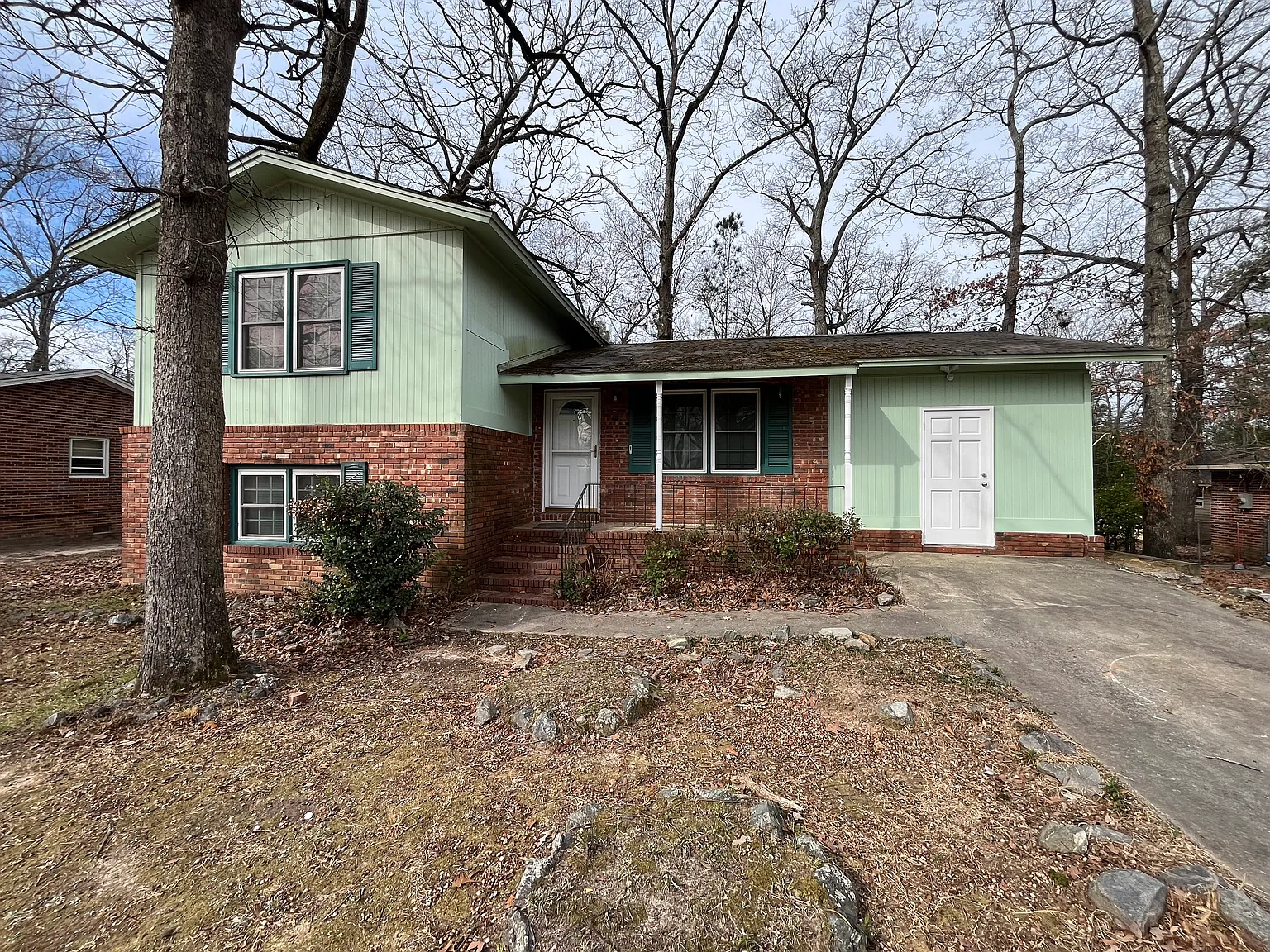 205 Sherman St photo 1