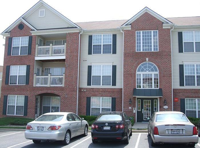 Entrance and parking lot