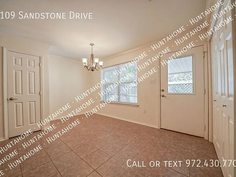 2109 Sandstone Dr — Photo 15