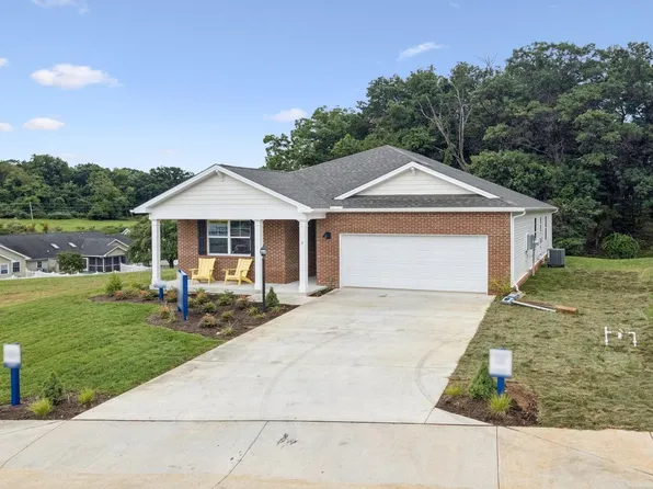 17 River Oak Dr, Staunton, VA 24401