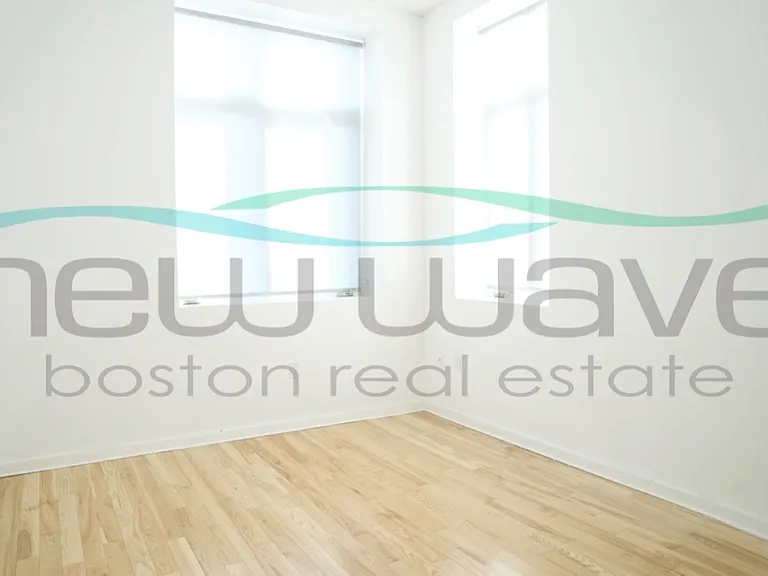 888 Tremont St #4 — Photo 9